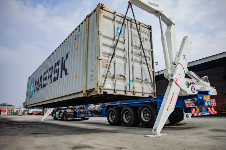 Steelbro 45 tonne sidelifter for shipping container transport