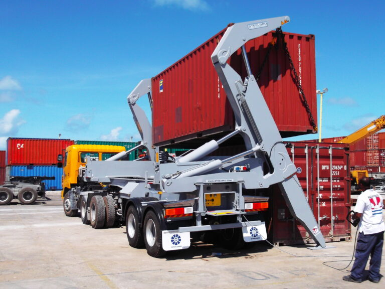 Steelbro 45 tonne sidelifter for container movement